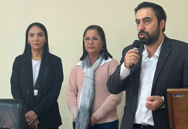 Um Só Compromisso