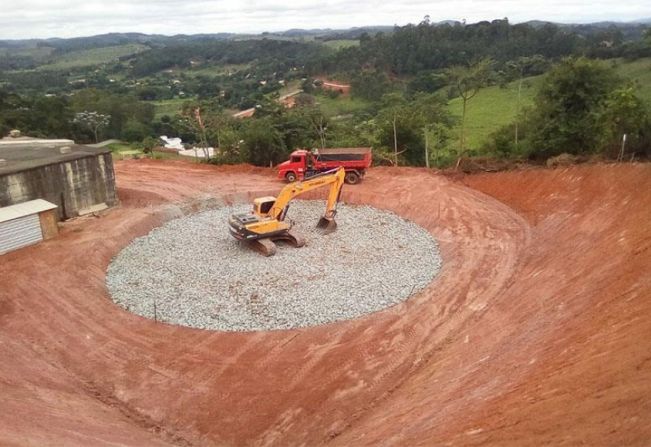 SAAE finaliza reservatório de 3 milhões de litros e inicia construção da adutora de interligação