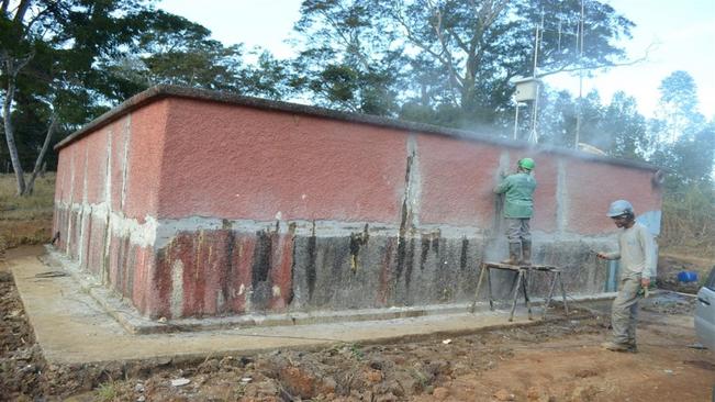 SAAE inicia tratamento de fissuras no reservatório do Bairro João Brás